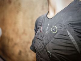 Una t-shirt wireless controlla cuore e respiro, prima mondiale a Milano